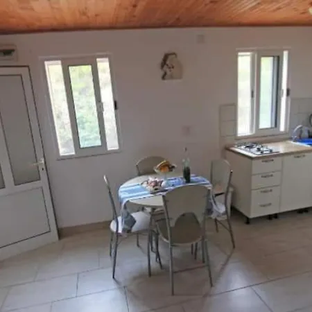 بيت للعطل Cozy Robinson Crusoe-style House